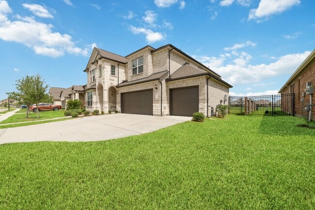 Photo - 75 Carmel Dr