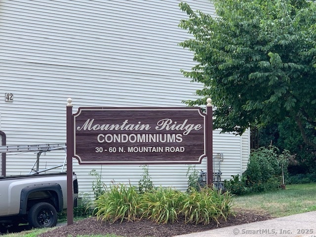 Building Photo - 36 N Mountain Rd Unit APT C