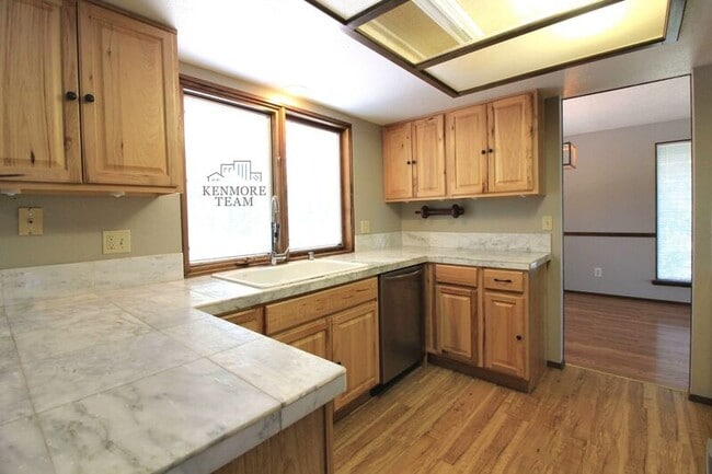 Photo - 1903 Peach Tree Ln