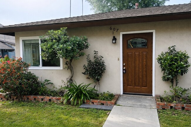 Photo - 607 N Mar Vista Ave Unidad 1