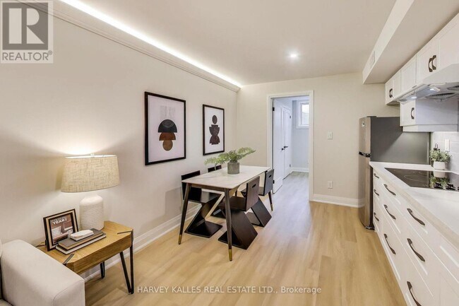 Photo - 21 Rolyat St