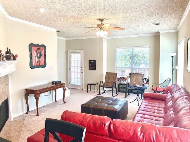 Photo - Pre-Leasing - 3-bedrooom, 3-bath Near Texas Tech!