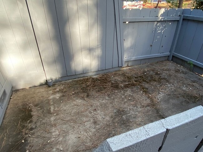 Photo - Kingbury Greens HOA 2 bedroom 2bath in Alta Sierra