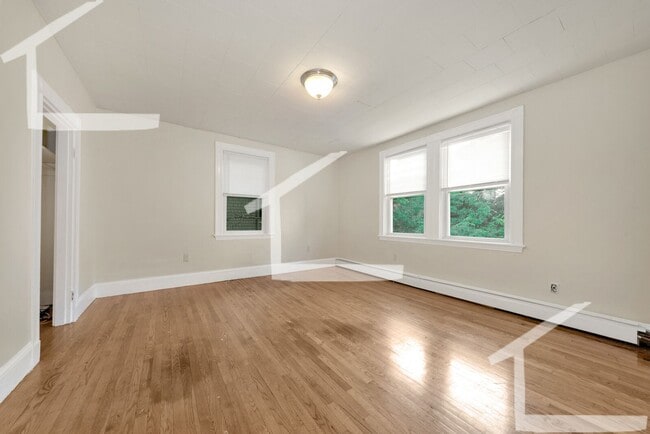 Photo - Charming 5 Bedroom-No Broker Fee