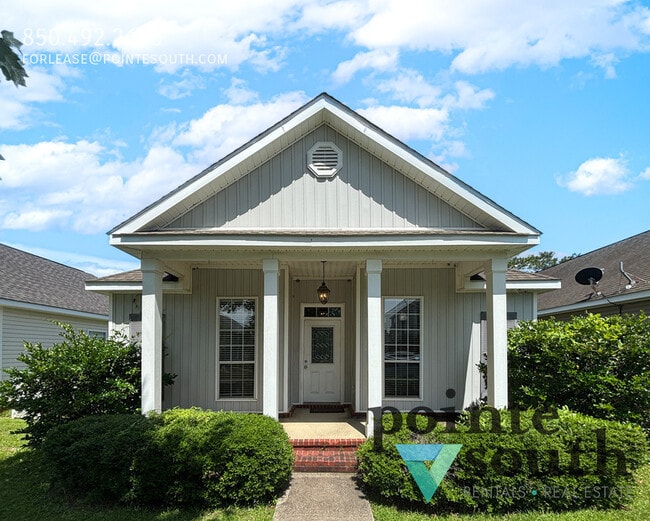 Building Photo - 29956 St Simon St