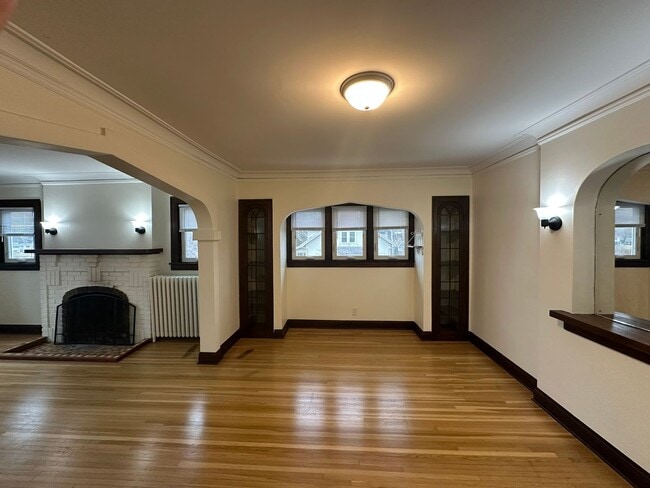 Building Photo - 250 6th Ave N Unit 1