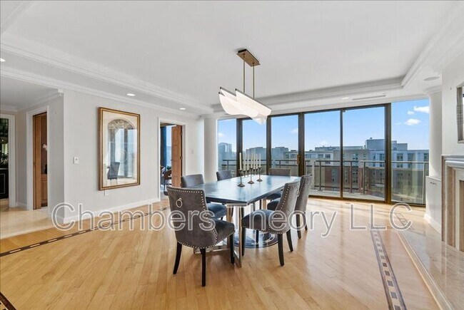 Photo - 1530 Key Blvd Unit #1310