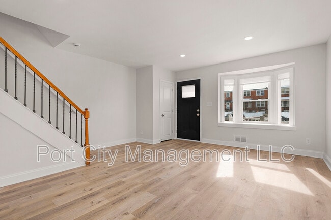 Photo - 832 N Marlyn Ave