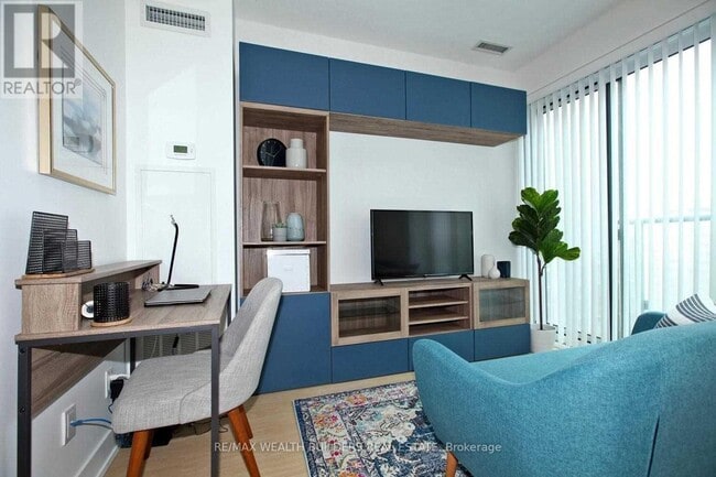 Photo - 7 Grenville St Unit 1108