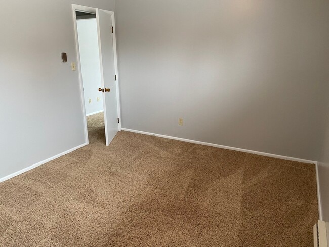 Photo - 815 4th St SW Unit 2
