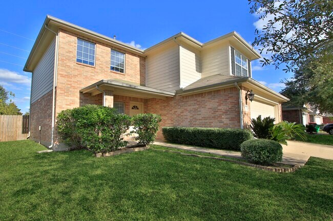 Photo - 18926 Piney Way Dr