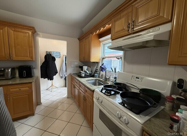 Photo - 525 E Olive St