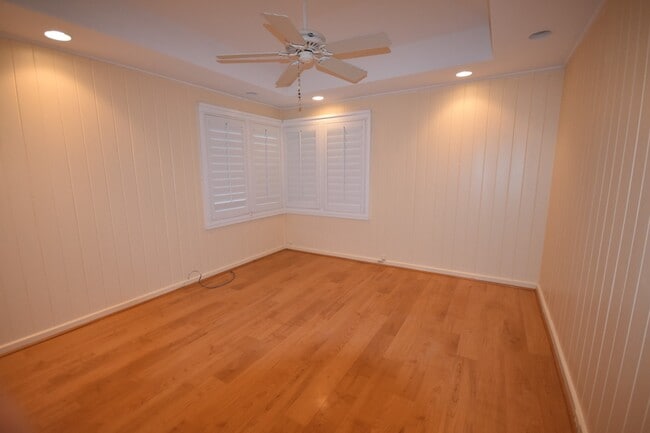 Photo - 1111 Hele St
