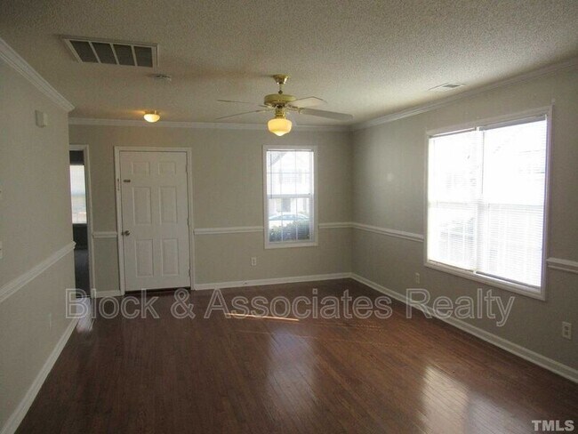 Photo - 1720 Pebble Ridge Dr