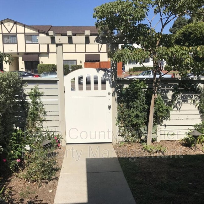 Photo - 2245 Garnet Ave Casa