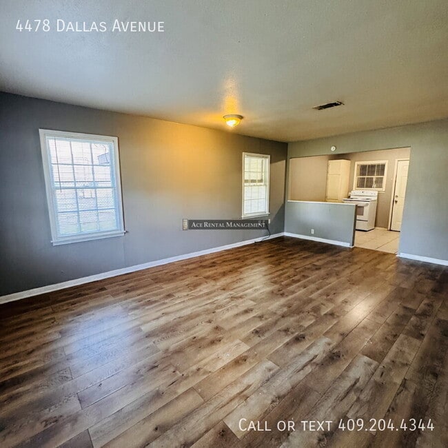 Photo - 4478 Dallas Ave