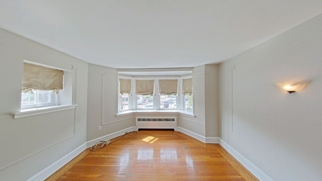Photo - 1905 W Olney Ave