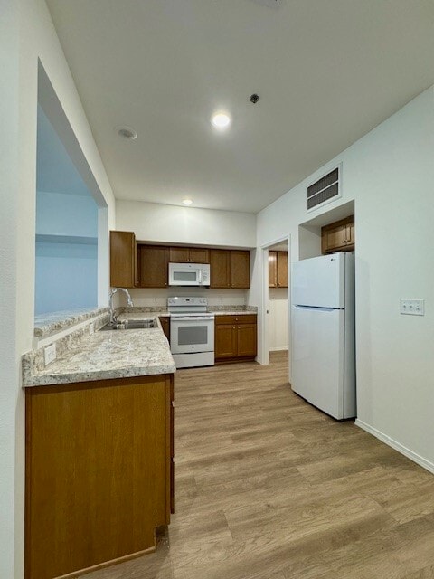 Photo - 2800 W Mockingbird Ln