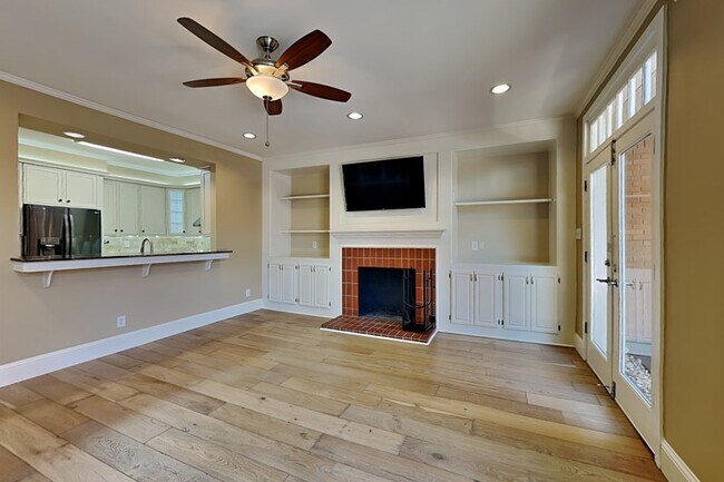 Photo - 3420 Binkley Ave