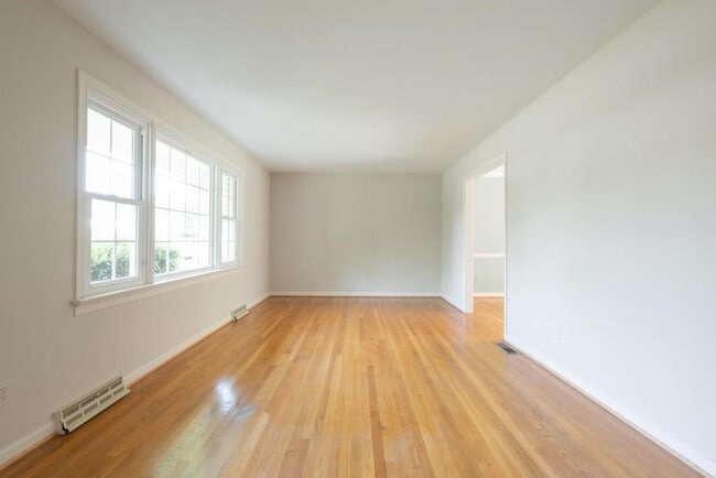Photo - 2801 Pennington Rd