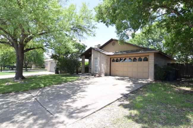 Building Photo - 2722 Bowie Trail