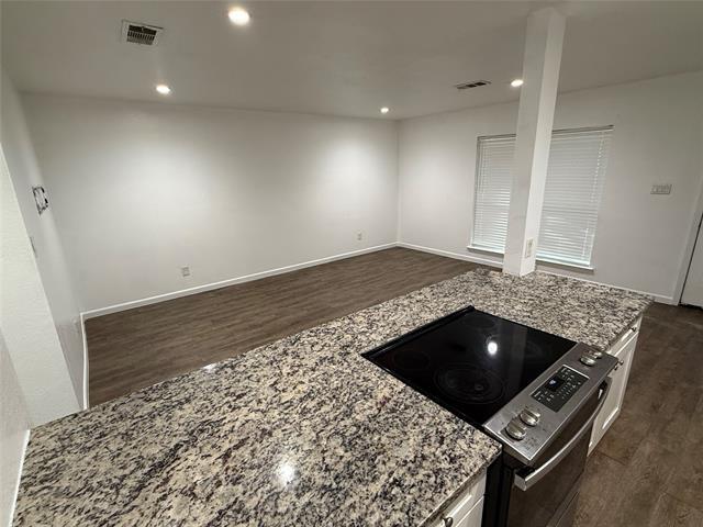 Photo - 9403 Timberbluff Rd