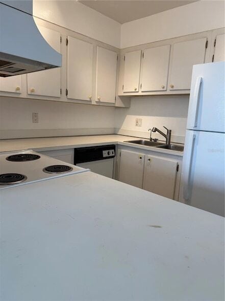Photo - 255 Dolphin Point Unidad 404