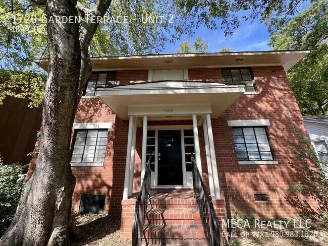 Building Photo - 1720 Garden Terrace Rental