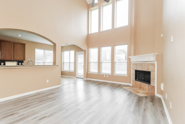 Photo - 17907 Calico Glen Ln