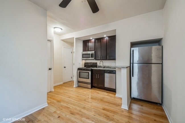 Photo - 1430 N Dearborn St Unit 405