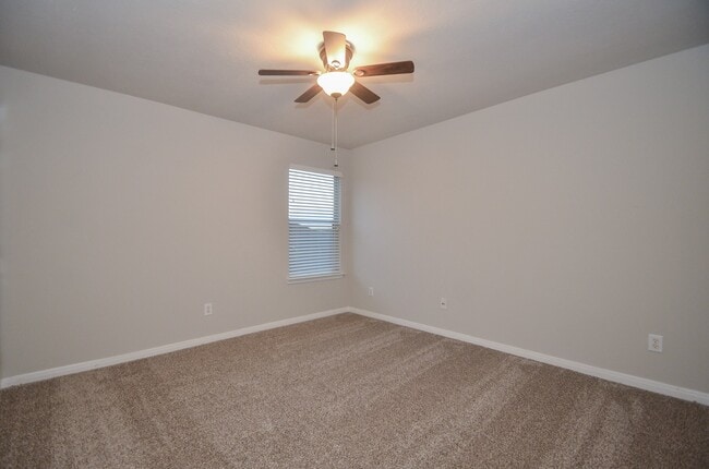 Building Photo - 4907 Trailing Clover Ct