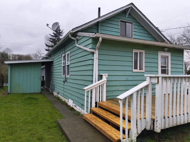 Photo - 13902 51st Ave S