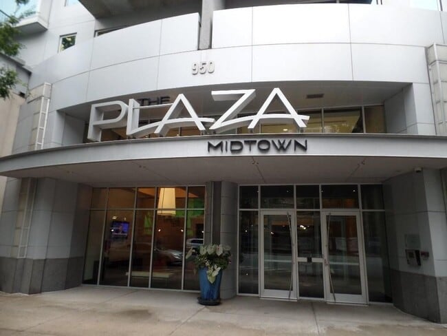 Photo - 950 W Peachtree St NW Unit 1514