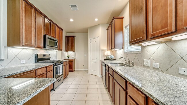 Photo - 32706 Oak Heights Ln