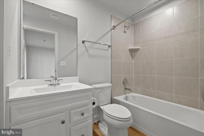 Photo - 10302 Heritage Trl Ct