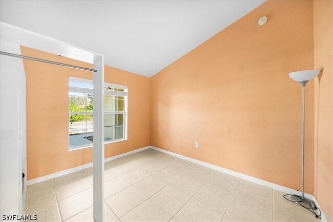 Photo - 1019 Angelo Ave