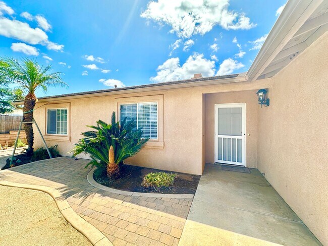 611 Summit Ave