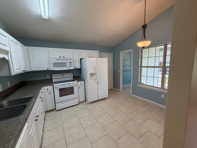 Photo - Home For Rent