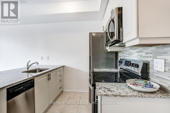 Photo - 30 Fieldway Rd