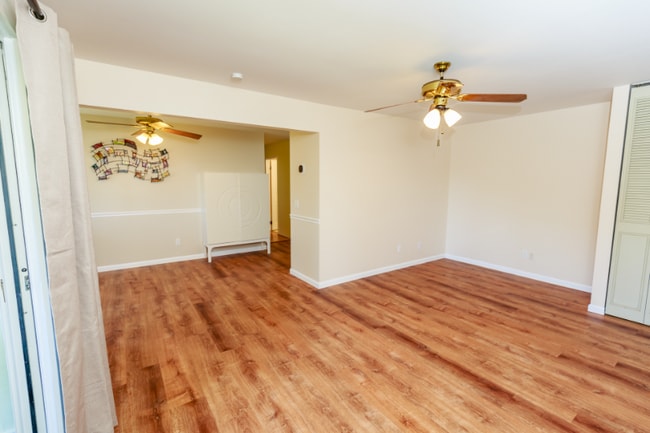 Photo - 430 Baldwin Ave Unit 75