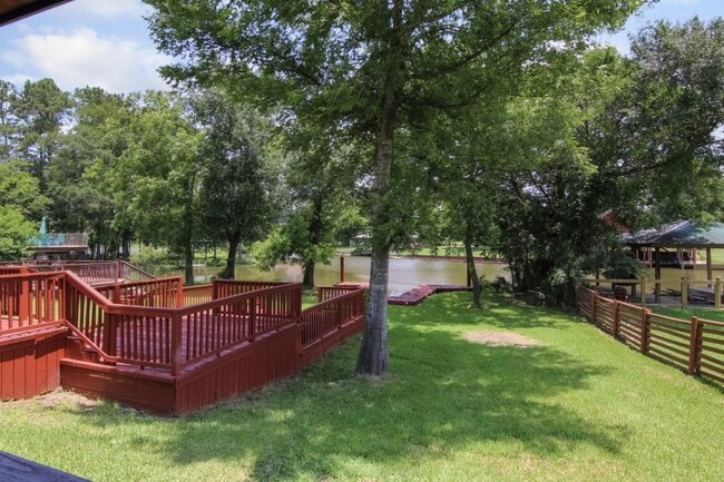 Photo - 42 Hunters Creek Dr