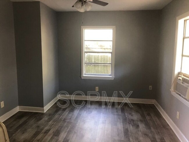 Photo - 3444 Navajo St Unidad A