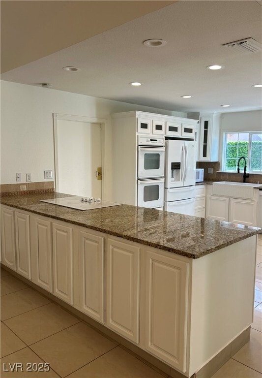 Photo - 3304 Cll De El Cortez