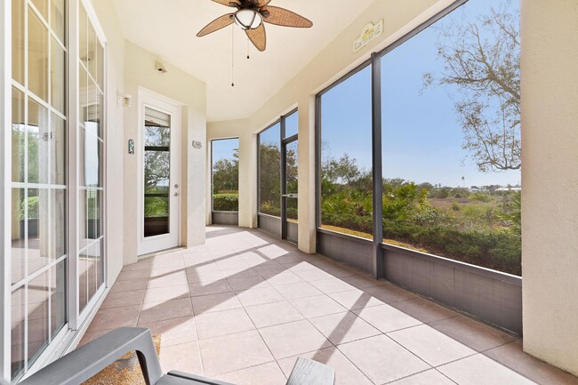 Building Photo - 160 Pantano Cay Blvd Unit 3103