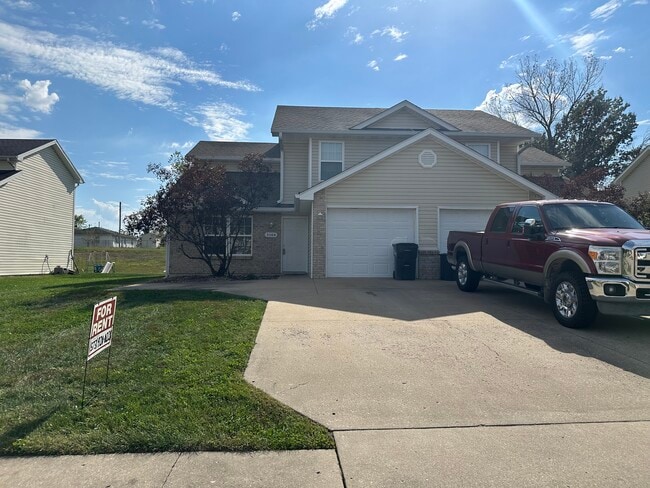 Frente - 3504 Zinnia Dr