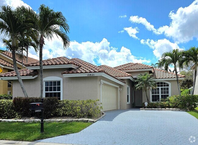Building Photo - 10821 La Salinas Cir Rental