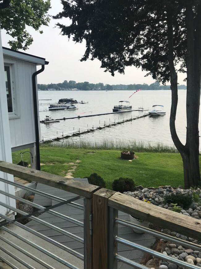 Photo - 581 E Shore Dr