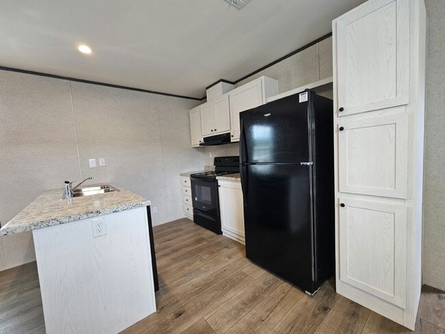 Photo - 1018 Myakka Dr