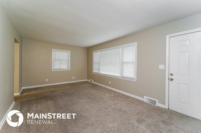 Photo - 9400 Aristides Dr
