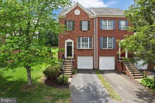 Building Photo - 9757 Cheshire Ridge Cir Rental